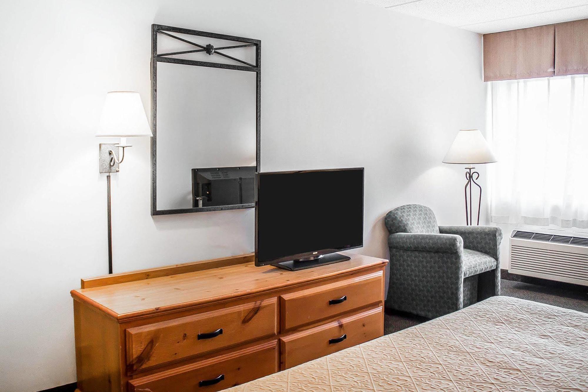 Quality Inn Rhinelander Zewnętrze zdjęcie